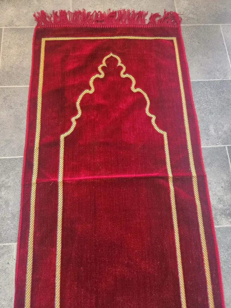 Personalised Kids Prayer Mat (Red & Gold)