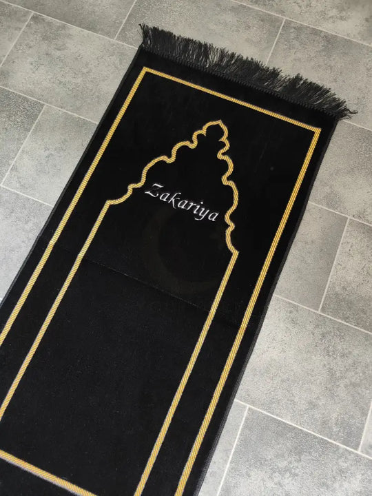 Personalised Kids Prayer Mat (Black & Gold)